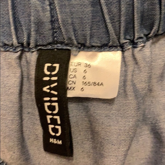 Frilly blue off the shoulder top - Picture 2 of 2